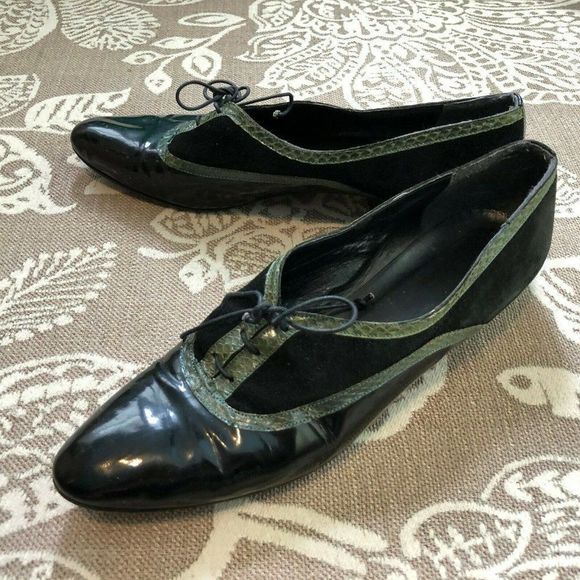 Vintage Oxfords! Black Patent Lace Up W/Green Snakeskin Trim 8.5 Narrow AA - Picture 2 of 9